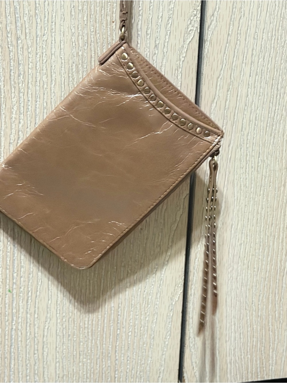 HOBO Leather Crossbody Wristlet Pouch Taupe/Gold Blush Studded Minimalist Bag - Picture 3 of 12